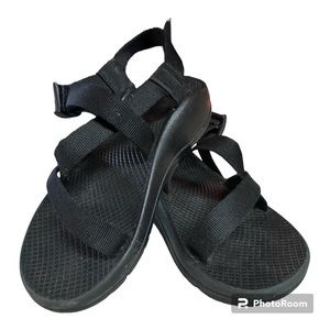 CHACO LITTLE KID'S Z/1 ECOTREAD™ BLACK SANDAL Size 4‎ Excellent condition!